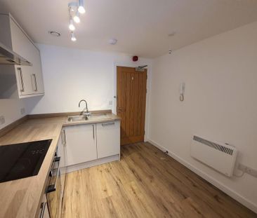 1 bedroom apartment to rent - Photo 2