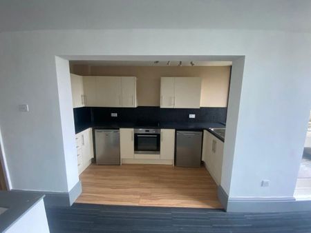 2 bed apartment to rent in NE37 - Photo 2