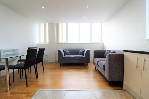 2 bedroom apartment to rent - Photo 1