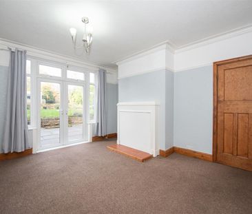 Mansfield Road, Standard Hill, Nottingham - Photo 1