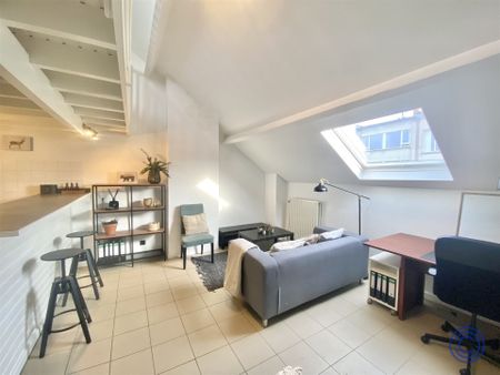 Gemeubelde studio met aparte slaapruimte - Foto 4
