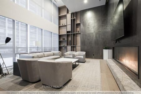 For Lease - 7 Grenville Street Unit# 4701, Toronto, Ontario - Photo 3