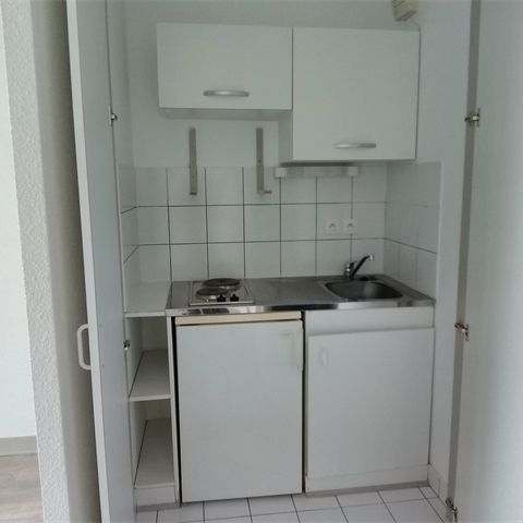 Location Appartement 1 pièce 22m² - Photo 1