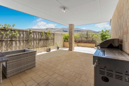 “Pack Your Bags and Move In!” - Photo 5