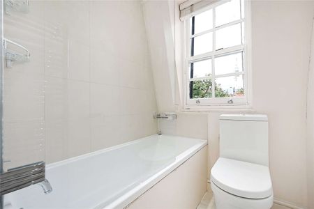Two bedroom property situated in period conversion located in the heart of Belgravia. - Photo 2
