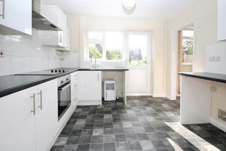3 bedroom house to rent - Photo 5