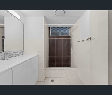 5/28 Riverview Parade, Surfers Paradise, Qld 4217 - Photo 1