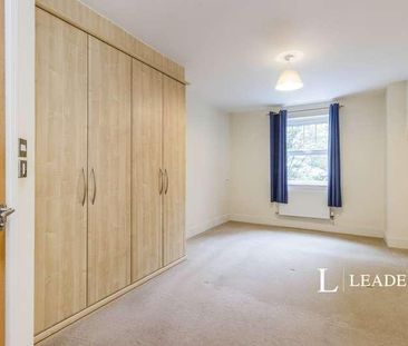 Ashley Place, Ashley Road, Walton On Thames, KT12 - Photo 2
