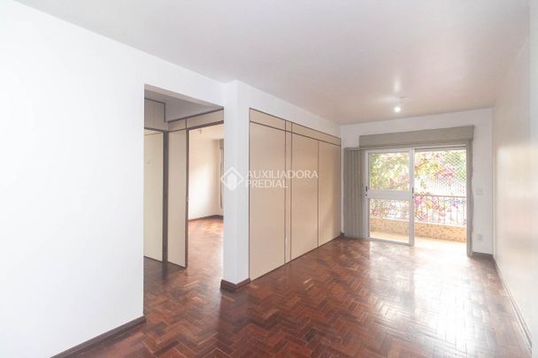 Apartamento com 2 quartos e 72m² para alugar em Floresta, Porto Alegre. - Foto 1