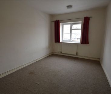 Willow Court, Meadfield Road, Langley,SL3 - Photo 1
