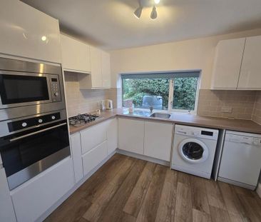 3 bedroom detached bungalow to rent - Photo 6