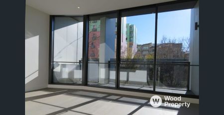 Welcome to The Eminence! - Photo 2