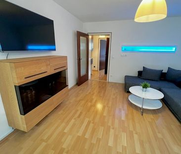 Schöne Wohnung mit Blick auf den alten Kanal! - Photo 2