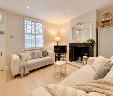 2 bedroom terraced house to rent - Photo 2