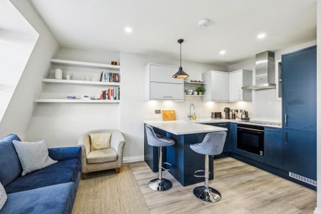 2 bedroom flat to rent - Photo 2