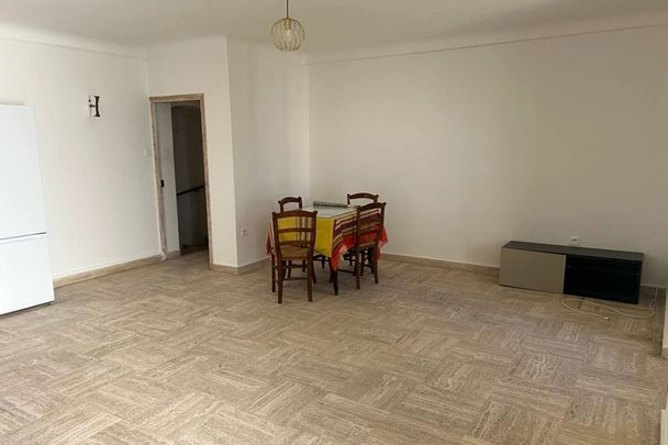 Charmant appartement 2 pièces meublé à Maussane-les-Alpilles - Photo 1