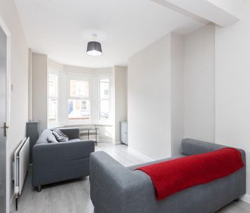 99 Donnybrook Street, Belfast, BT9 7DE - Photo 2