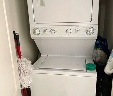 For Lease - 3865 Lake Shore Boulevard Unit# 906, Toronto, Ontario - Photo 4