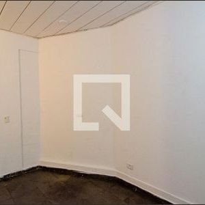 Studio para alugar com 28m², 1 quarto e sem vaga - Foto 2