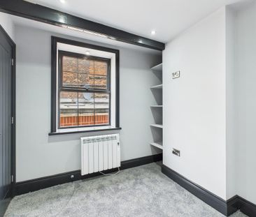 2 bedroom townhouse to rent - Photo 4