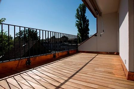 "High-quality city apartment near Spalentor!" - Foto 2