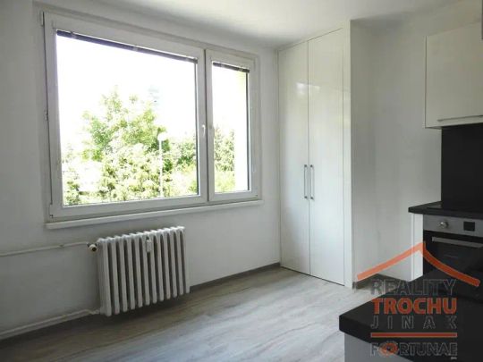 PRONÁJEM BYTU 1+1, Třebeš – Hradec Králové - Fotografie 1