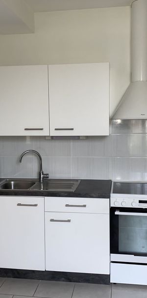 Location Appartement 1 pièce 25m² - Photo 2