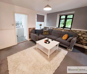 2 bedroom semi-detached house to rent - Photo 5