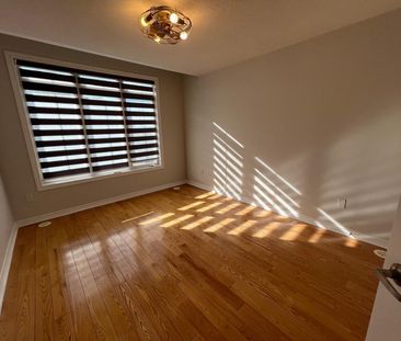 For Lease - 2435 Greenwich Drive Unit# 54, Oakville, Ontario - Photo 3