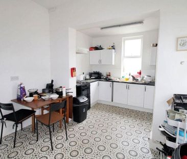 41 Meldon Terrace, Heaton, Newcastle upon Tyne, Tyne and Wear, NE6 5XP - Photo 3