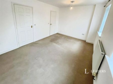 3 bedroom house to rent Water Lily Way, Bourne, Lincolnshire, PE10 - Photo 4