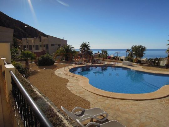 2 BEDROOM FLAT IN MASCARAT WITH STUNNING SEA VIEWS - Photo 1