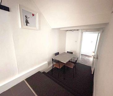Basement Flat, Pembroke Road, Clifton, Bristol, BS8 - Photo 1