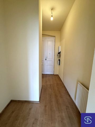 Provisionsfrei: Sonniger 42m² Altbau mit Einbauküche am Augarten - 1020 Wien - Photo 3