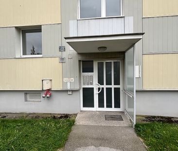 Sanierte Singlewohnung mit Balkon am schönen Linzer Froschberg! Per... - Photo 1