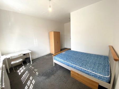 1 bedroom property to rent - Photo 2