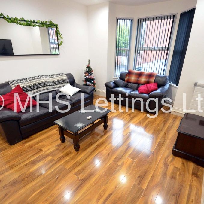 5 Bedroom End Terraced House for rent in Cliff Mount Terrace - Photo 1