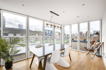 Standard Place, Shoreditch, London, EC2A 3BE - Photo 2