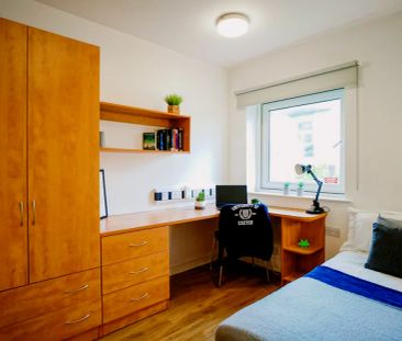 Gold Ensuite - Photo 2