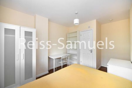 4 bedroom terraced house to rent - Photo 4