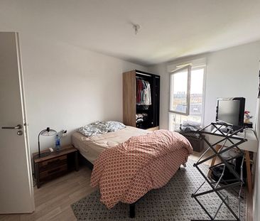 Location Appartement 2 pièces 42m² - Photo 2