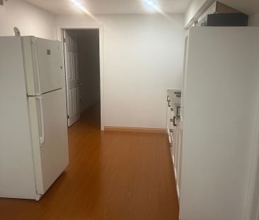 For Lease - 562 Skinner Avenue Unit# Lower, Newmarket, Ontario - Photo 5