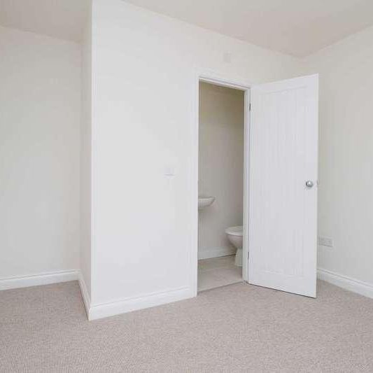 Wilson Road, Reading, RG30 - Photo 1