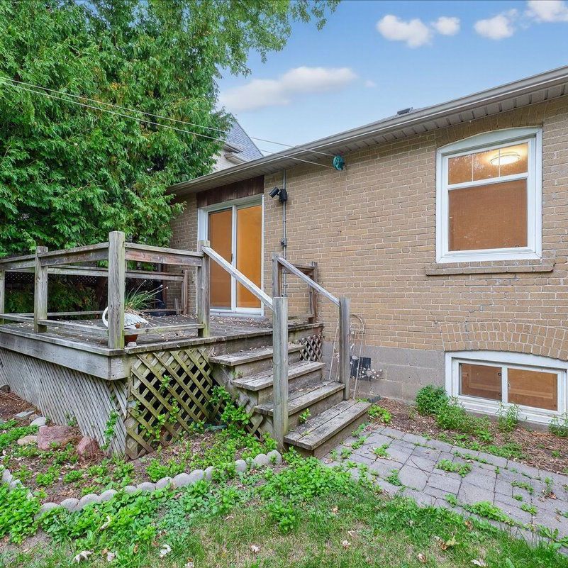 For Lease - 39 Reiner Road Unit# Upper, Toronto, Ontario - Photo 1