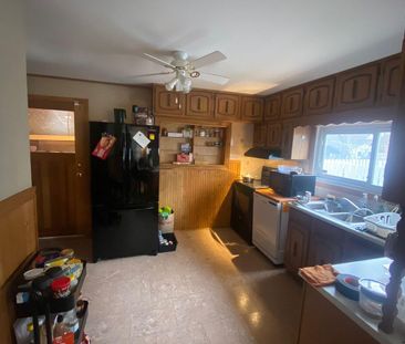 For Lease - 122 Boullee Street, London East, Ontario - Photo 5