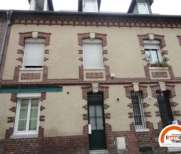 Location Maison 5 pièces 67m² - Photo 2