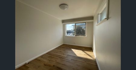 BEACH LIFESTYLE WITH AMAZING BAY VIEWS! - Photo 4