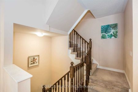 For Lease - 16 Eaton Park Lane Unit# 13, Toronto, Ontario - Photo 2