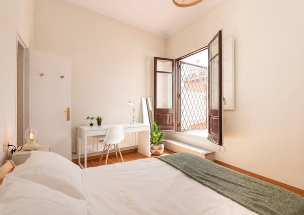 Carrer de Teodora Lamadrid, Barcelona, Catalonia 08022