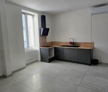 Appartement de type 2 en rez de chaussé - Photo 1